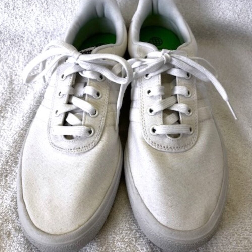 adidas white Vulc Raid3r sneakers NWOT Men's Size 10